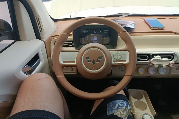 Used Wuling Hongguang MINIEV 2024 3rd Generation 215km Youth Edition Steering Wheel