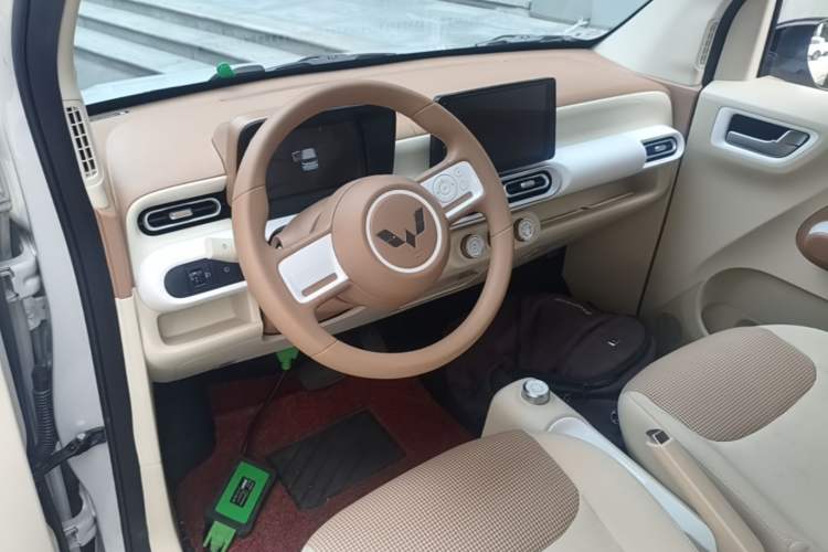 Used Wuling Hongguang MINIEV 2024 3rd Generation 215km Youth Edition Steering Wheel