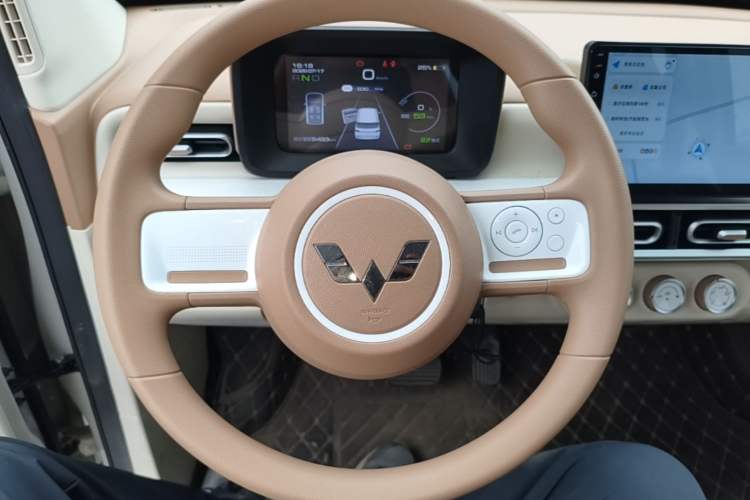 Used Wuling Hongguang MINIEV 2024 3rd Generation 215km Youth Edition Steering Wheel