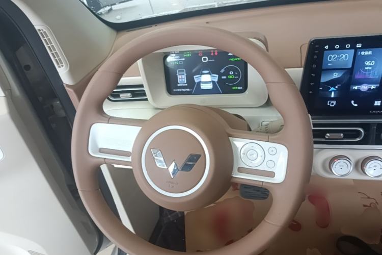Used Wuling Hongguang MINIEV 2024 3rd Generation 215km Advanced Version Steering Wheel