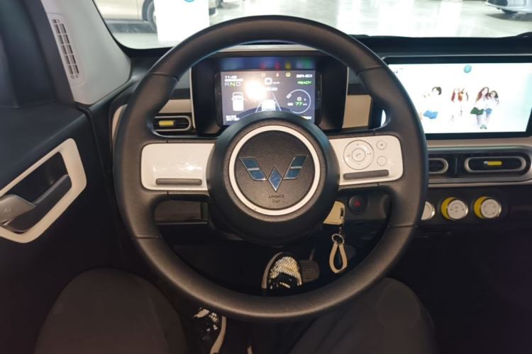 Used Wuling Hongguang MINIEV 2024 3rd Generation 215km Youth Edition Steering Wheel