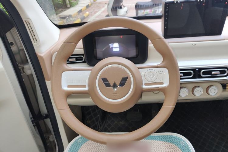 Used Wuling Hongguang MINIEV 2024 3rd Generation 215km Youth Edition Steering Wheel