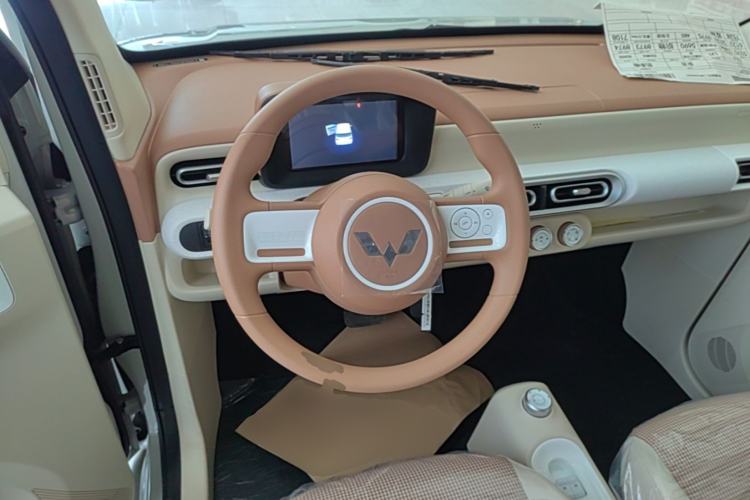 Used Wuling Hongguang MINIEV 2024 3rd Generation 215km Youth Edition Steering Wheel