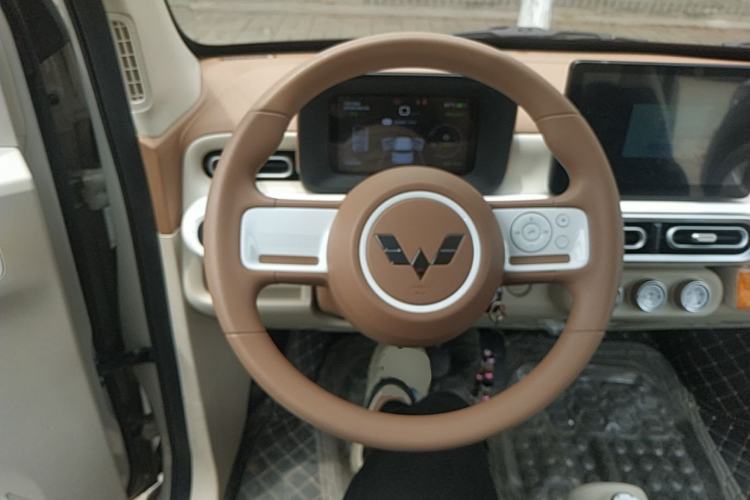 Used Wuling Hongguang MINIEV 2024 3rd Generation 215km Youth Edition Steering Wheel