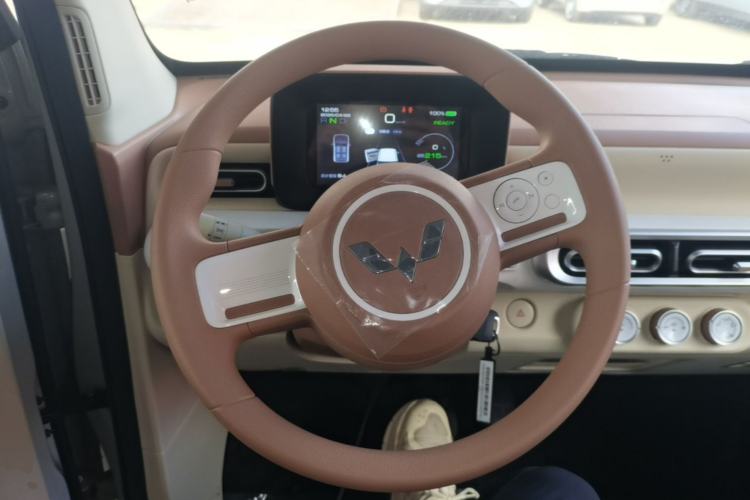 Used Wuling Hongguang MINIEV 2024 3rd Generation 215km Youth Edition Steering Wheel
