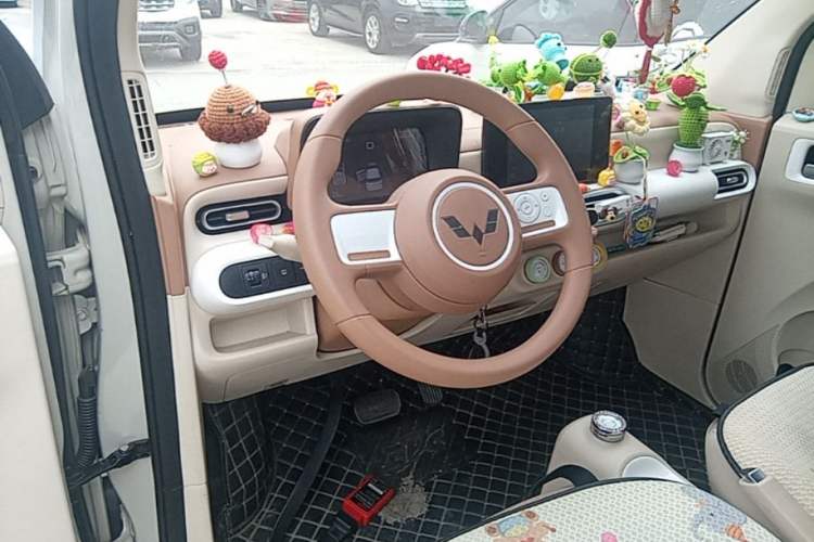 Used Wuling Hongguang MINIEV 2024 3rd Generation 215km Advanced Version Steering Wheel