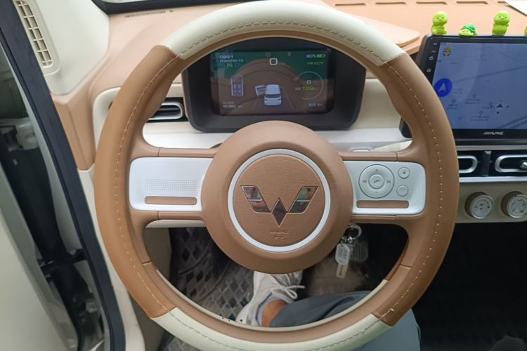 Used Wuling Hongguang MINIEV 2024 3rd Generation 215km Youth Edition Steering Wheel