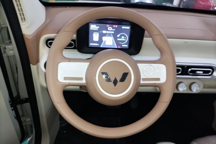 Used Wuling Hongguang MINIEV 2024 3rd Generation 215km Youth Edition Steering Wheel