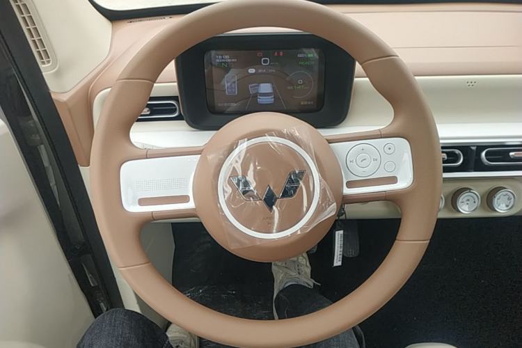 Used Wuling Hongguang MINIEV 2024 3rd Generation 215km Youth Edition Steering Wheel