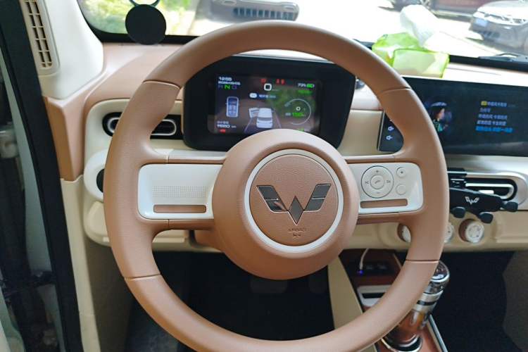 Used Wuling Hongguang MINIEV 2024 3rd Generation 215km Youth Edition Steering Wheel