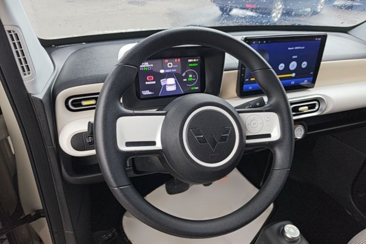 Used Wuling Hongguang MINIEV 2024 3rd Generation 215km Youth Edition Steering Wheel