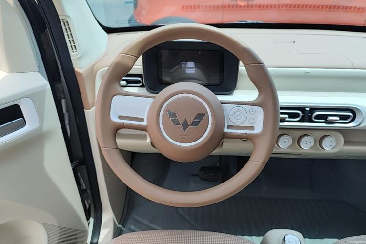 Used Wuling Hongguang MINIEV 2024 3rd Generation 215km Youth Edition Steering Wheel