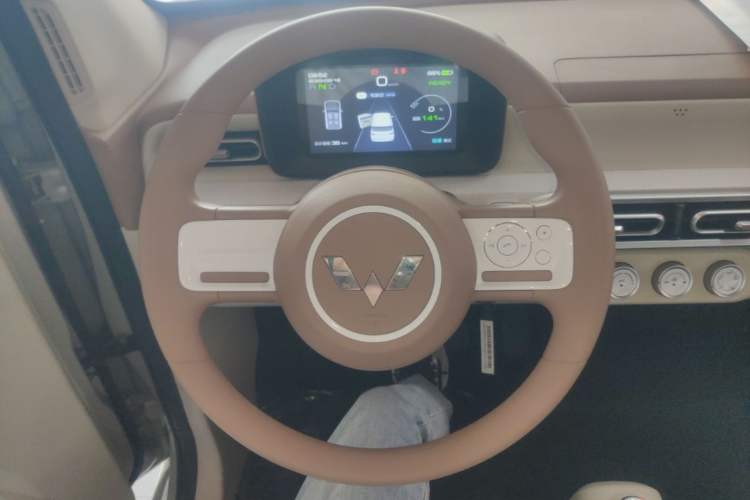 Used Wuling Hongguang MINIEV 2024 3rd Generation 215km Youth Edition Steering Wheel