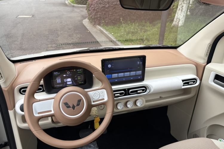 Used Wuling Hongguang MINIEV 2024 3rd Generation 215km Youth Edition Steering Wheel