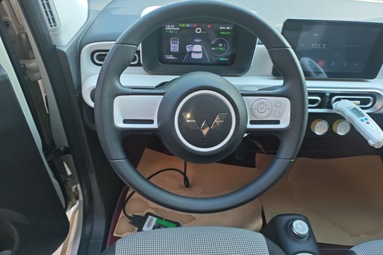 Used Wuling Hongguang MINIEV 2024 3rd Generation 215km Advanced Version Steering Wheel
