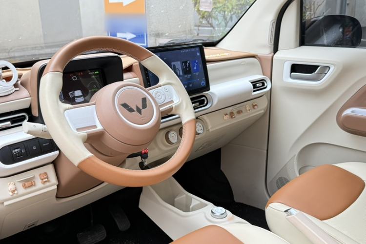 Used Wuling Hongguang MINIEV 2024 3rd Generation 215km Youth Edition Steering Wheel