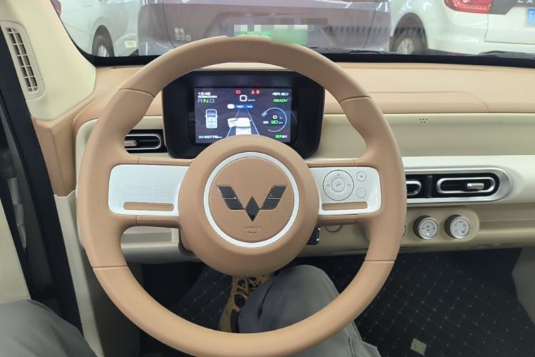 Used Wuling Hongguang MINIEV 2024 3rd Generation 215km Youth Edition Steering Wheel