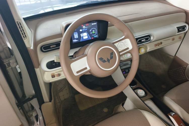 Used Wuling Hongguang MINIEV 2024 3rd Generation 215km Youth Edition Steering Wheel