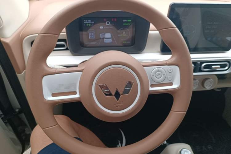 Used Wuling Hongguang MINIEV 2024 3rd Generation 215km Youth Edition Steering Wheel