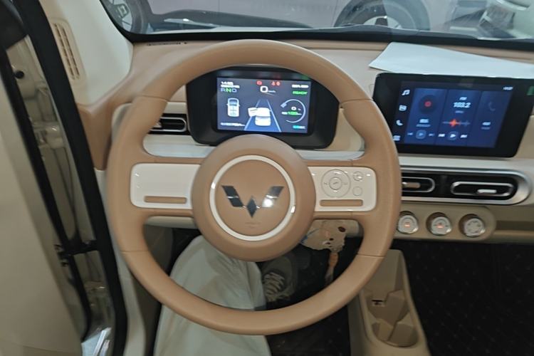 Used Wuling Hongguang MINIEV 2024 3rd Generation 215km Advanced Version Steering Wheel