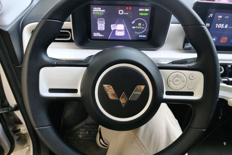 Used Wuling Hongguang MINIEV 2024 3rd Generation 215km Advanced Version Steering Wheel