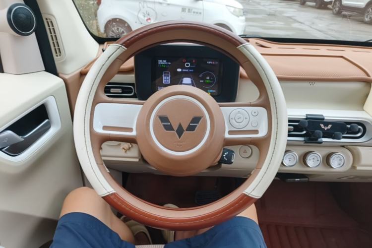 Used Wuling Hongguang MINIEV 2024 3rd Generation 215km Youth Edition Steering Wheel