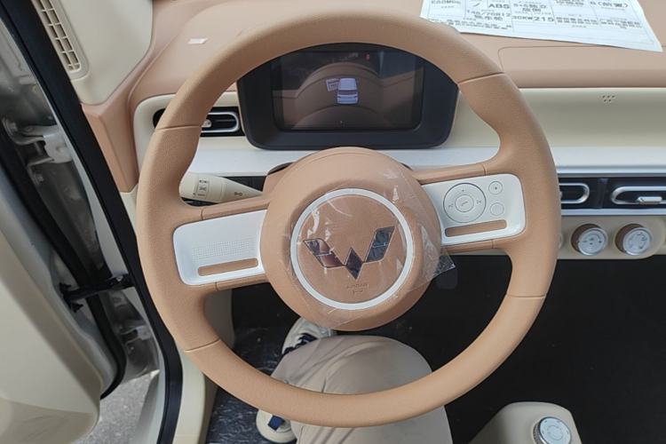 Used Wuling Hongguang MINIEV 2024 3rd Generation 215km Youth Edition Steering Wheel