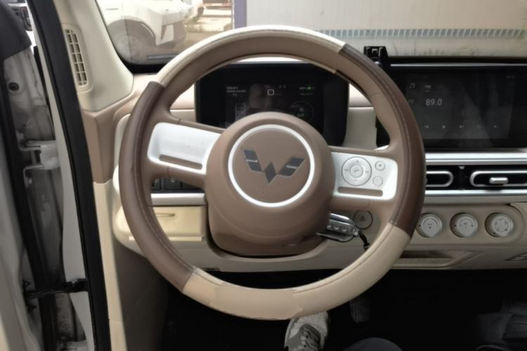 Used Wuling Hongguang MINIEV 2024 3rd Generation 215km Advanced Version Steering Wheel