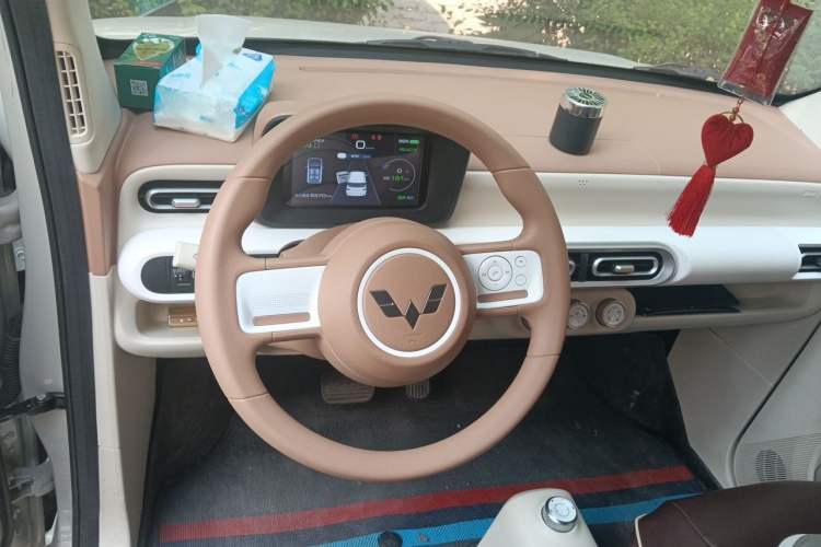 Used Wuling Hongguang MINIEV 2024 3rd Generation 215km Youth Edition Steering Wheel