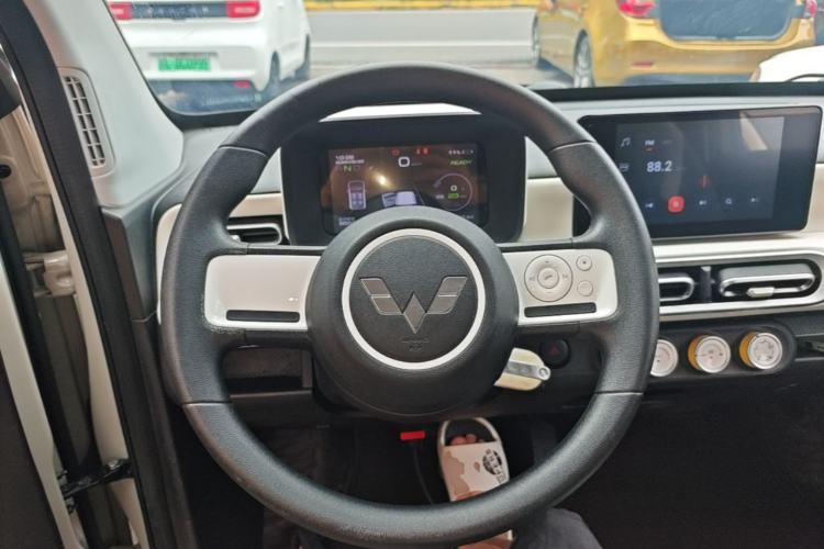 Used Wuling Hongguang MINIEV 2024 3rd Generation 215km Advanced Version Steering Wheel