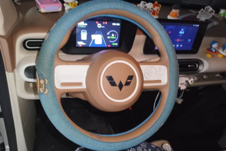 Used Wuling Hongguang MINIEV 2024 3rd Generation 215km Advanced Version Steering Wheel
