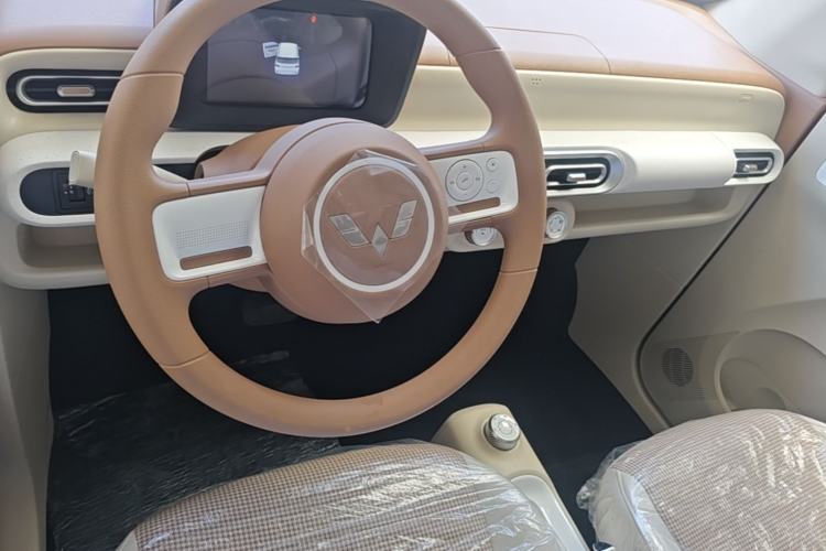 Used Wuling Hongguang MINIEV 2024 3rd Generation 215km Youth Edition Steering Wheel