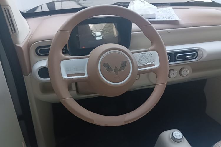 Used Wuling Hongguang MINIEV 2024 3rd Generation 215km Youth Edition Steering Wheel
