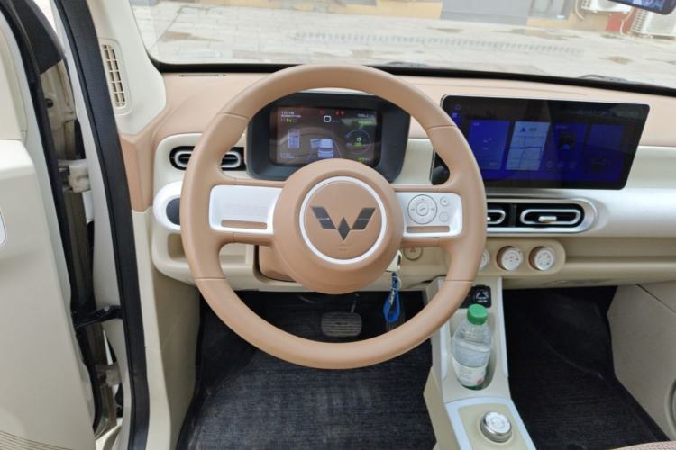 Used Wuling Hongguang MINIEV 2024 3rd Generation 215km Youth Edition Steering Wheel