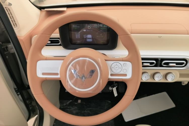 Used Wuling Hongguang MINIEV 2024 3rd Generation 215km Youth Edition Steering Wheel