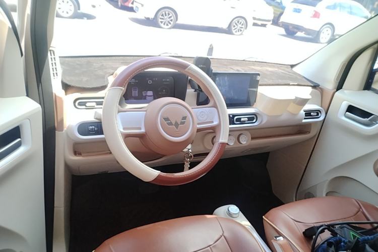 Used Wuling Hongguang MINIEV 2024 3rd Generation 215km Advanced Version Steering Wheel