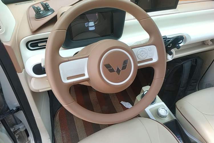 Used Wuling Hongguang MINIEV 2024 3rd Generation 215km Youth Edition Steering Wheel
