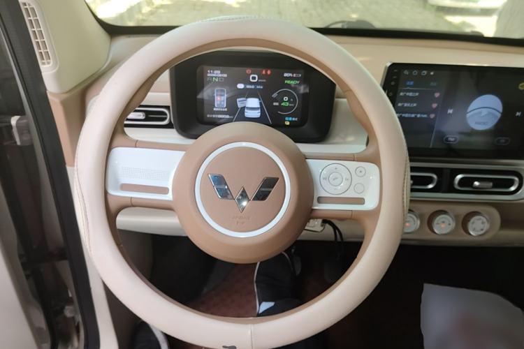 Used Wuling Hongguang MINIEV 2024 3rd Generation 215km Youth Edition Steering Wheel