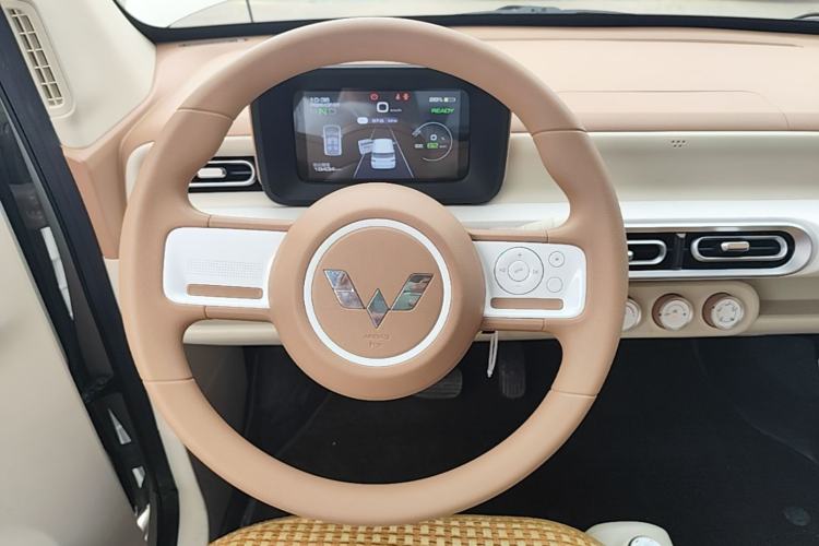 Used Wuling Hongguang MINIEV 2024 3rd Generation 215km Youth Edition Steering Wheel