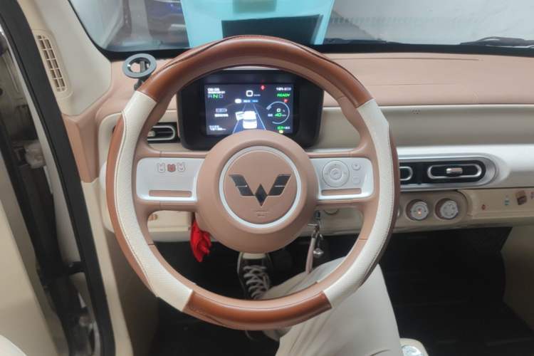 Used Wuling Hongguang MINIEV 2024 3rd Generation 215km Youth Edition Steering Wheel