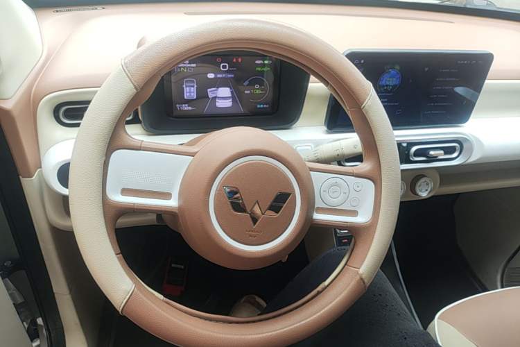 Used Wuling Hongguang MINIEV 2024 3rd Generation 215km Youth Edition Steering Wheel