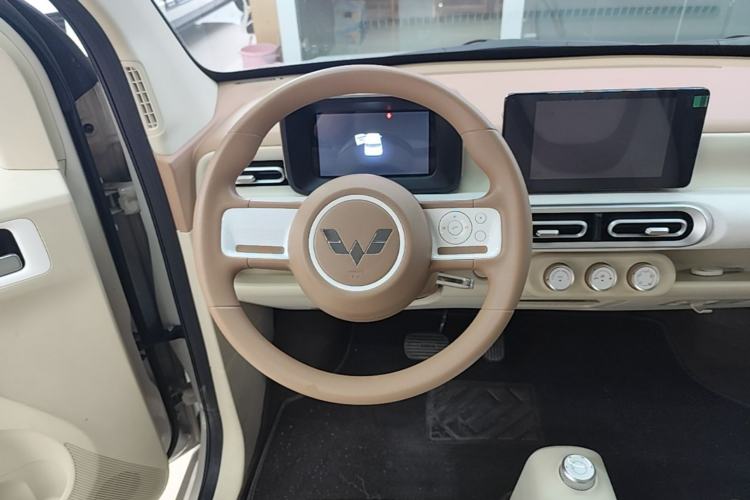 Used Wuling Hongguang MINIEV 2024 3rd Generation 215km Advanced Version Steering Wheel