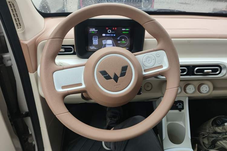 Used Wuling Hongguang MINIEV 2024 3rd Generation 215km Youth Edition Steering Wheel