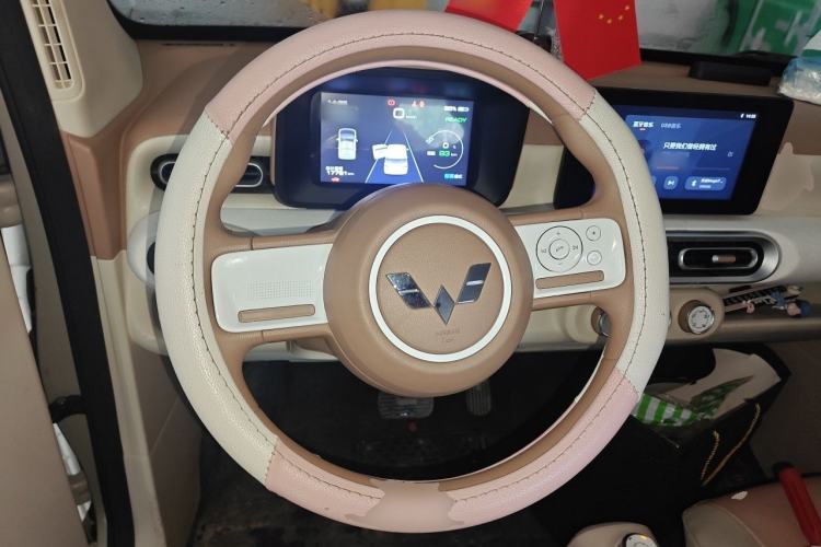 Used Wuling Hongguang MINIEV 2024 3rd Generation 170 km Steering Wheel