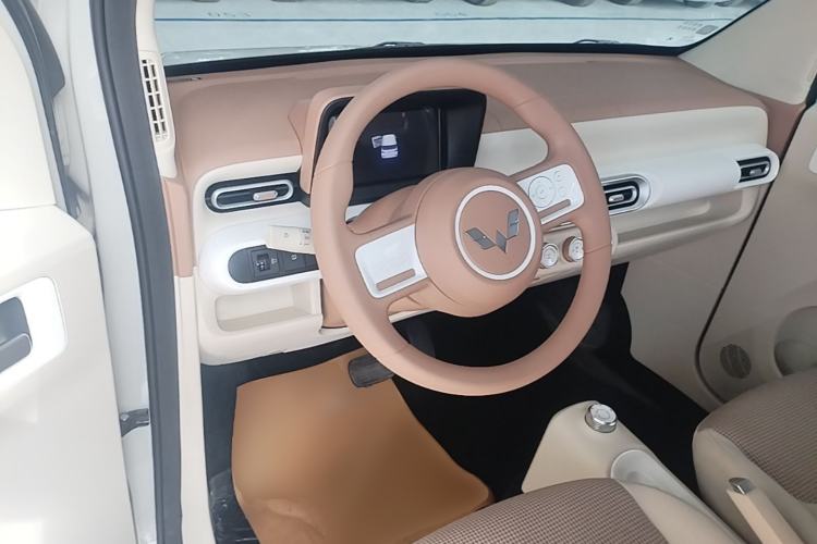 Used Wuling Hongguang MINIEV 2024 3rd Generation 215km Youth Edition Steering Wheel