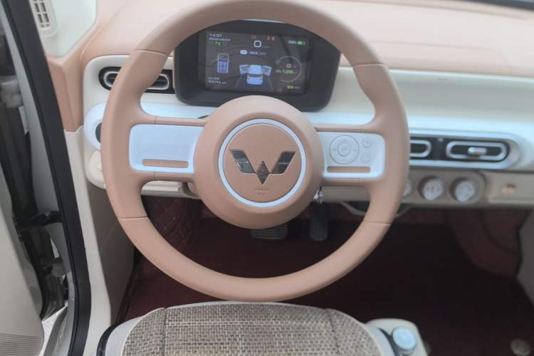 Used Wuling Hongguang MINIEV 2024 3rd Generation 215km Youth Edition Steering Wheel