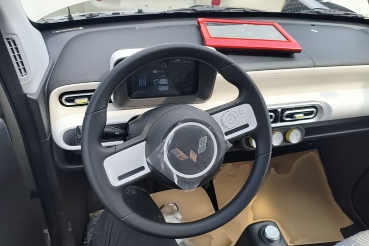 Used Wuling Hongguang MINIEV 2024 3rd Generation 215km Youth Edition Steering Wheel