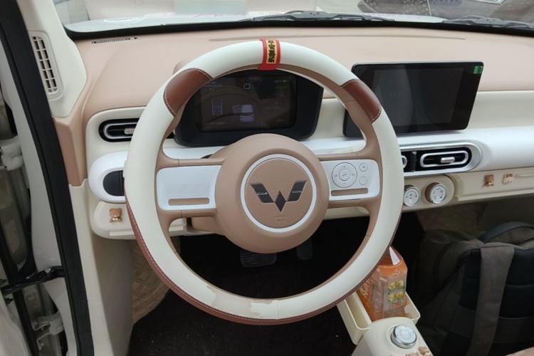 Used Wuling Hongguang MINIEV 2024 3rd Generation 215km Advanced Version Steering Wheel
