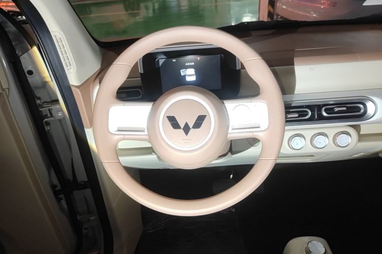 Used Wuling Hongguang MINIEV 2024 3rd Generation 215km Youth Edition Steering Wheel