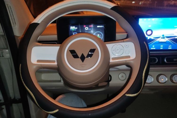 Used Wuling Hongguang MINIEV 2024 3rd Generation 215km Youth Edition Steering Wheel